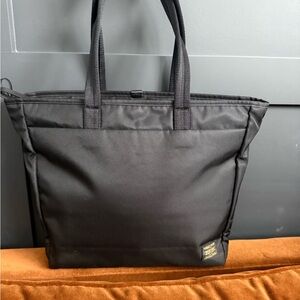 Stylish Black Totw Bag for Men or Women